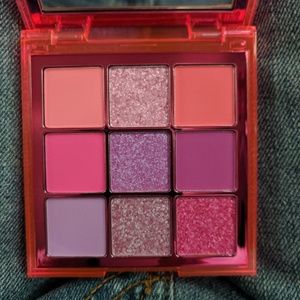 Huda beauty neon obsessions neon pink